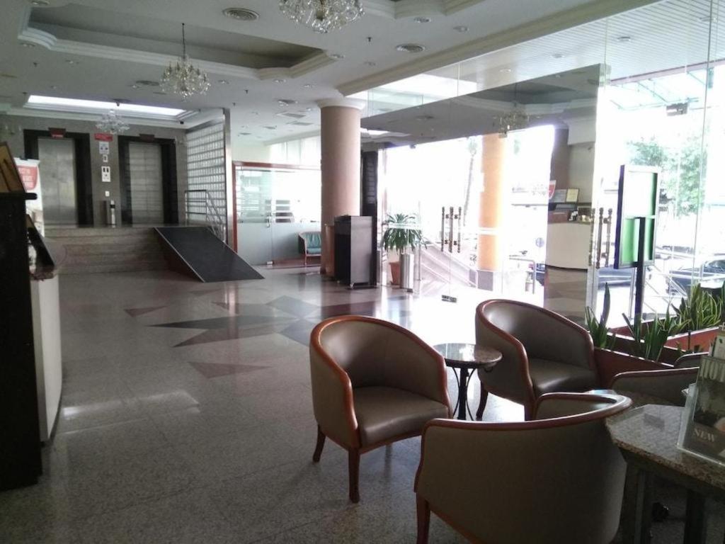 Hotel Zamburger Wira Kuala Lumpur Buitenkant foto